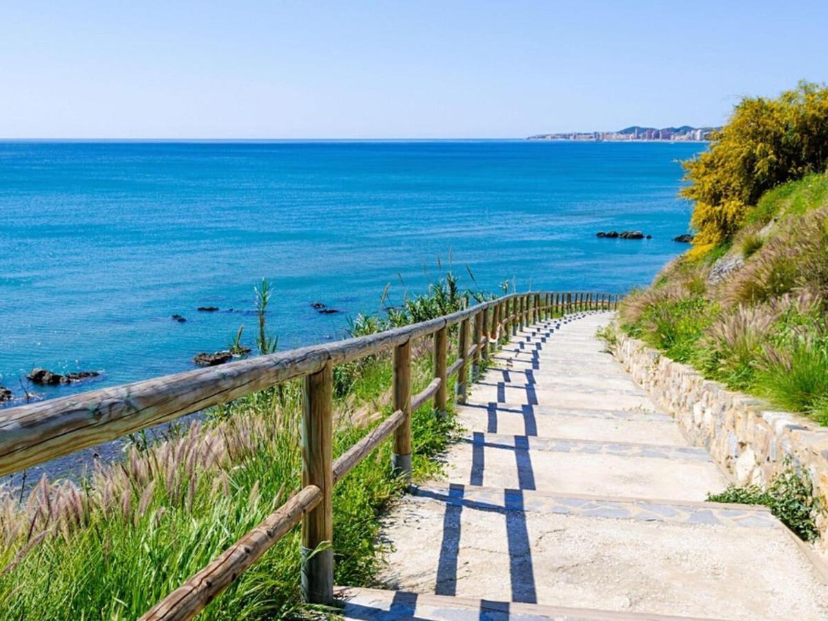 Belvilla By Oyo Estudio Benal Beach Malaga Ngoại thất bức ảnh