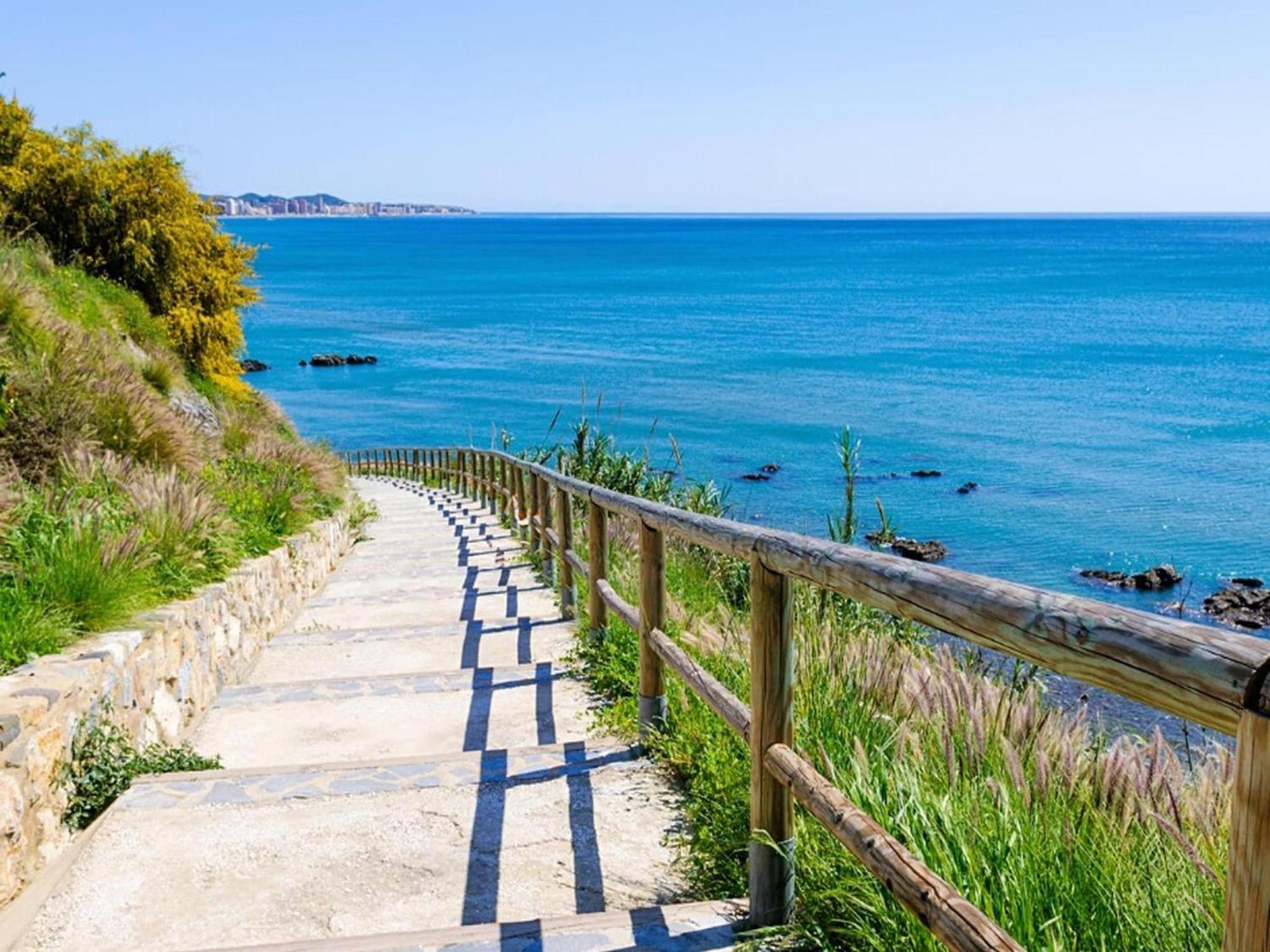 Belvilla By Oyo Estudio Benal Beach Malaga Ngoại thất bức ảnh