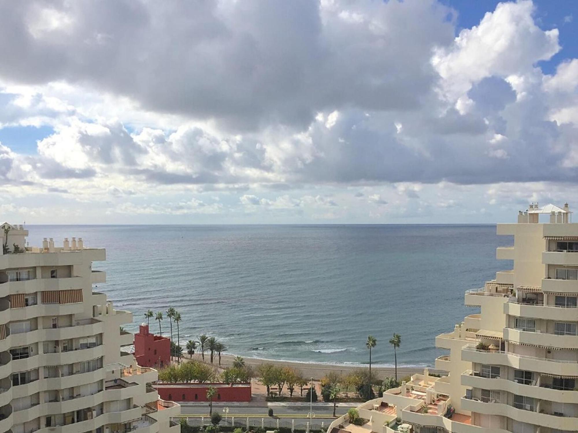 Belvilla By Oyo Estudio Benal Beach Malaga Ngoại thất bức ảnh
